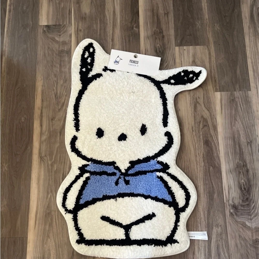 Sanrio & Forever 21 pochacco mat 50th anniversary